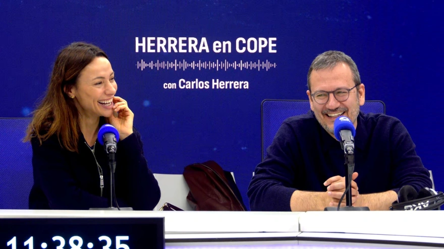 Natalia Verbeke y David Serrano durante su entrevista en 'Herrera en COPE'