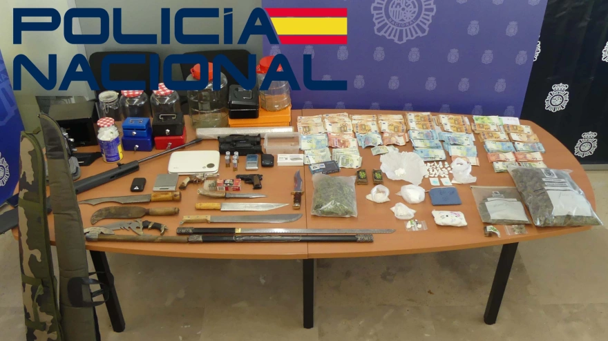 Objetos intervenidos en la Operación Tulipán en Plasencia