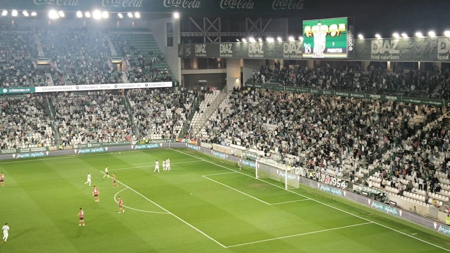 Escucha el gol de Adrián Fuentes, Córdoba Cf 2 - Mirandés 0