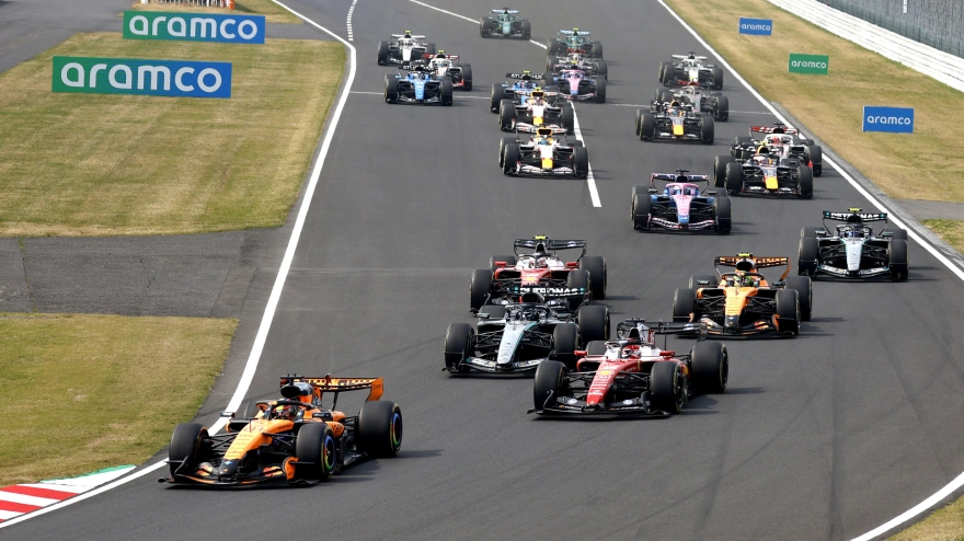 Imagen de la salida del GP de Japón de Fórmula 1