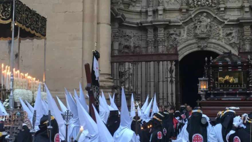 Habilitan la reserva de sillas para la procesión del Santo Entierro en Logroño
