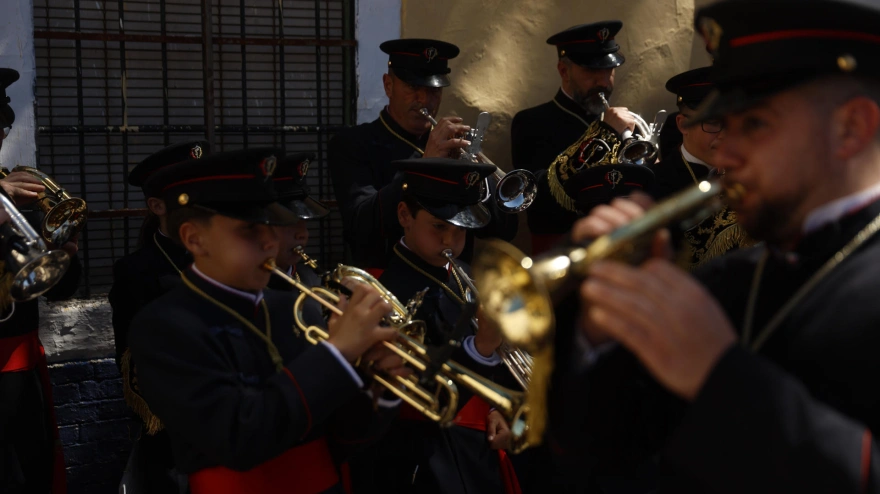 La banda del Rocío ensaya para la salida de la Virgen del Rocío este Martes Santo en Málaga