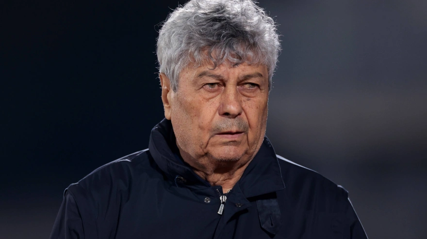 Mircea Lucescu, entrenador de Rumanía