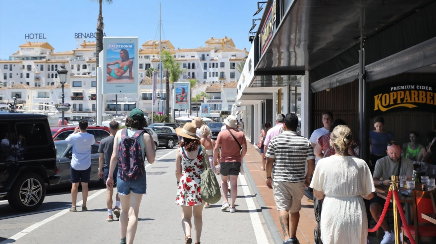 Turistas en Marbella