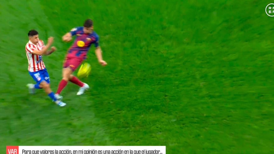 Así fue la conversación VAR sobre la jugada polémica con Gerard Martín durante el Atlético-Barça