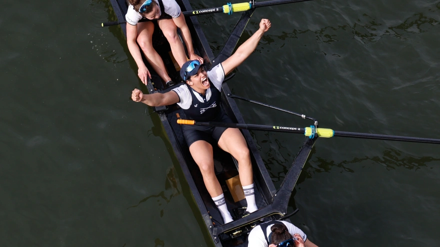 Esther Briz conquistó con sus compañeras de Oxford la mítica regata.