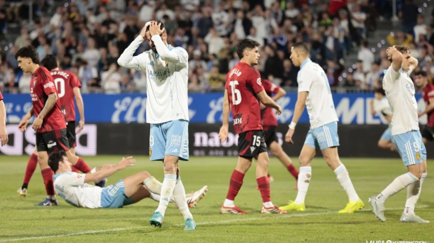 Kodro y Dani Gómez se lamentan por las ocasiones falladas ante un rocoso Mirandés que se llevó los tres puntos