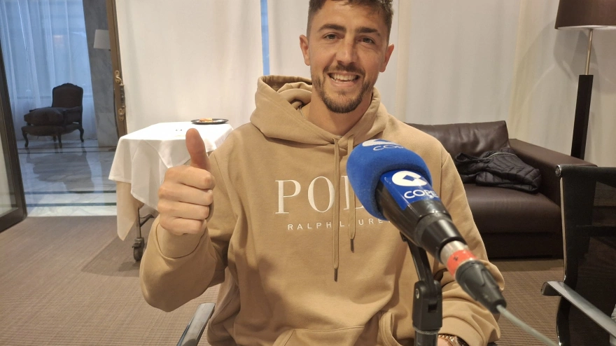 Raíllo en una visita a Deportes Cope Baleares