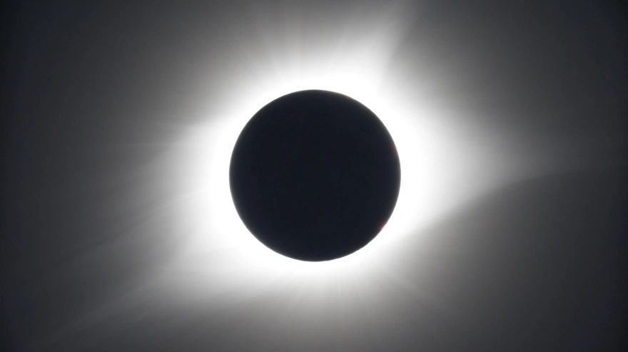 Eclipse solar