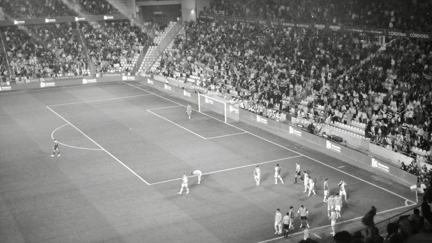 Escucha el gol de Rubén Alves, Córdoba CF 1 - Real Zaragoza 0