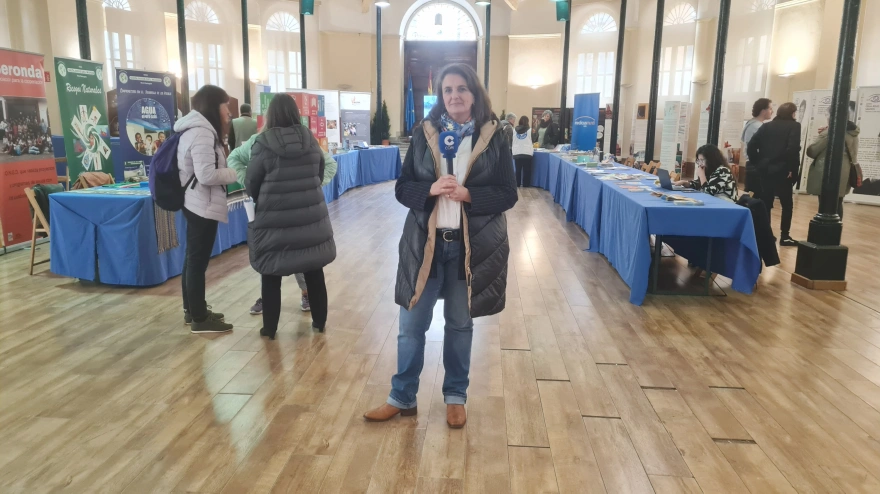María Velasco, concejala delegada de Políticas Sociales, en la plaza de Trascorrales