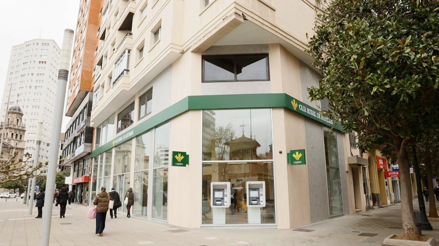 Nueva oficina principal de Caja Rural de Asturias en Gijón