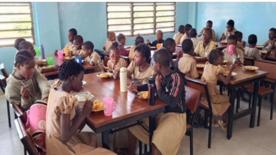 Nuevo comedor escolar del Complejo San Francisco de Sales en Parakou (Benín), financiado por el Ayuntamiento de Ciudad Real