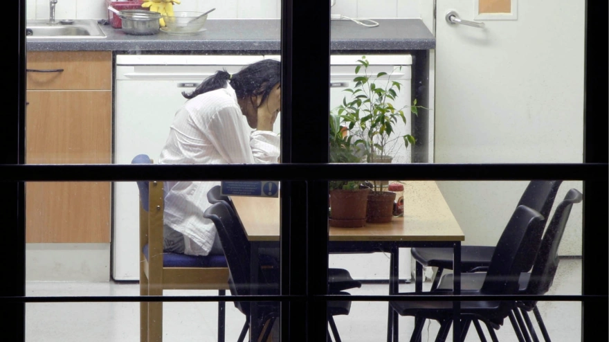 Imagen de recurso de una mujer con depresión