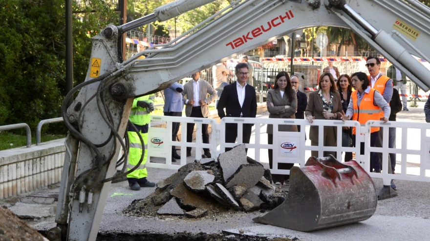 Las máquinas son visibles ya en el Parque del Tío Jorge de Zaragoza