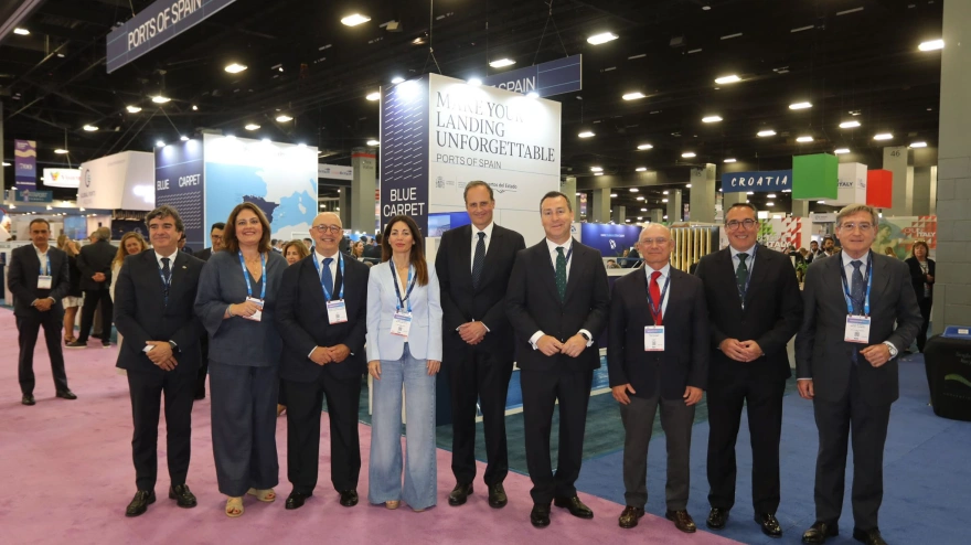 Foto de familia en la Seatrade Cruise Global