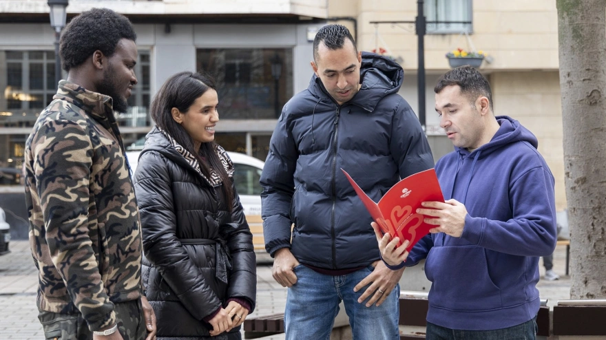 Cáritas habilita puntos de información para ayudar con la tramitación