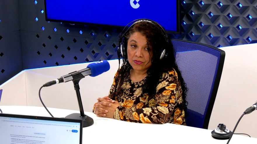 Rocío, migrante peruana, a la espera de conseguir la regularización extraordinaria de personas migrantes que ya residen en España, en 'La Tarde'