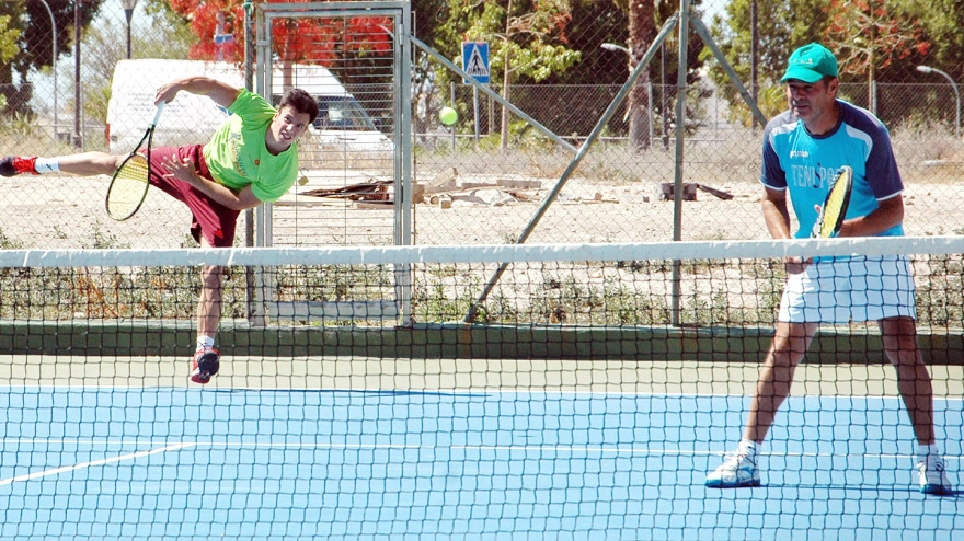 Las pistas municipales 'vivirán' dos meses de intensos partidos
