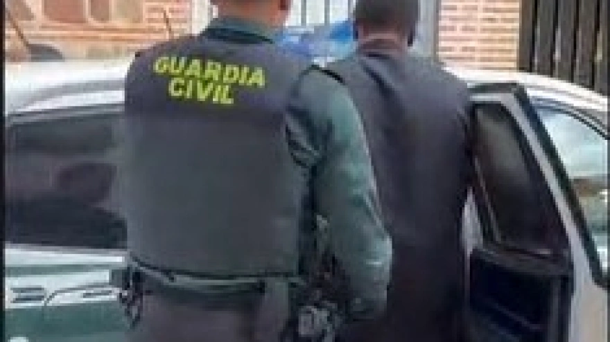 Detenido dos jóvenes autores de dos robos con violencia e intimidación en Mocejón