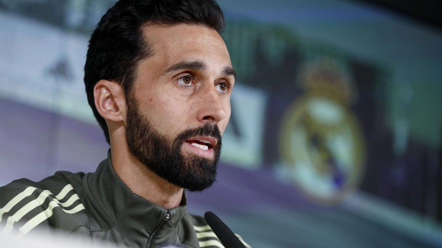 Álvaro Arbeloa ha contestado a las preguntas sobre su relación con Carvajal.