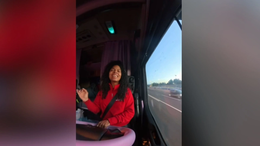 Paola, camionera