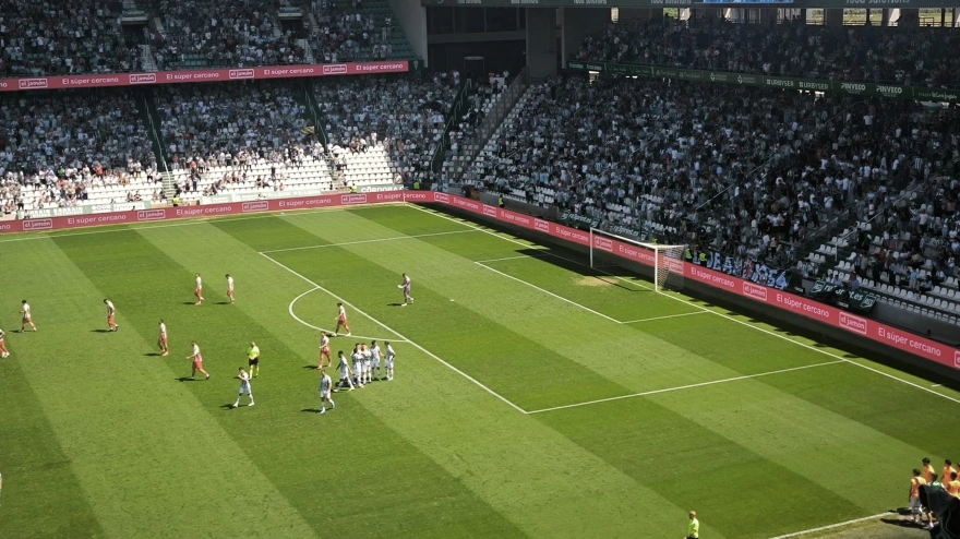 Escucha el gol de Jacobo, Córdoba CF 2 - Real Sporting de Gijón 1