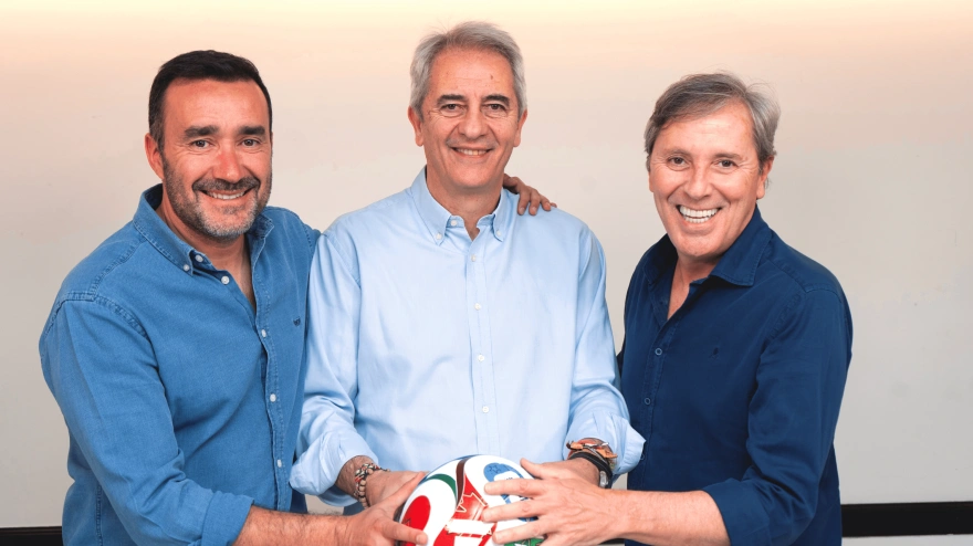 PACO GONZÁLEZ, MANOLO LAMA Y JUANMA CASTAÑO