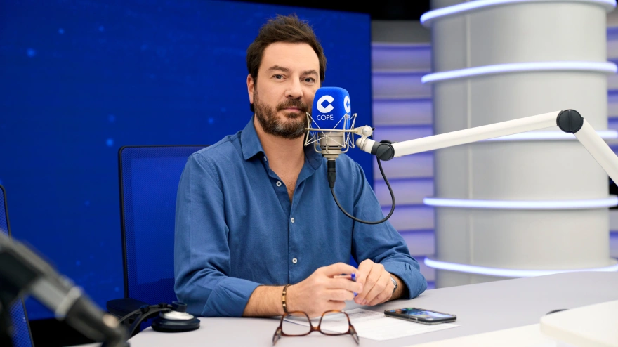 Jorge Bustos, presentador de Herrera en COPE