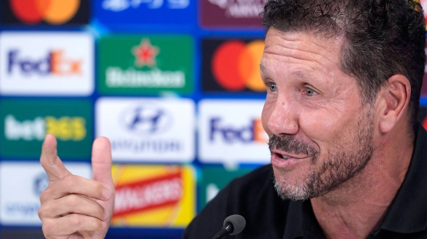 Diego Simeone, en la rueda de prensa del estadio de Anfield, previa al Liverpool - Atlético