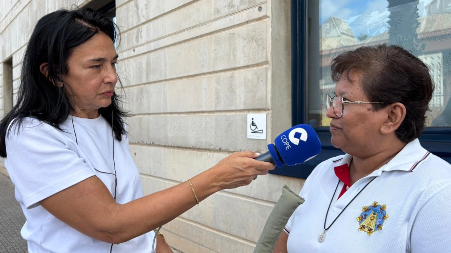 Pilar Cisneros entrevista a Estela Rodríguez, madre superiora del centro "La Divina Infantita" en Melilla