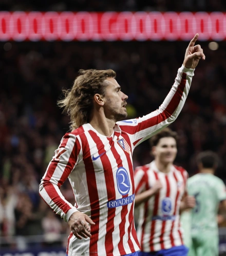 Gol de Griezmann (Atlético, 3 - Levante, 1)