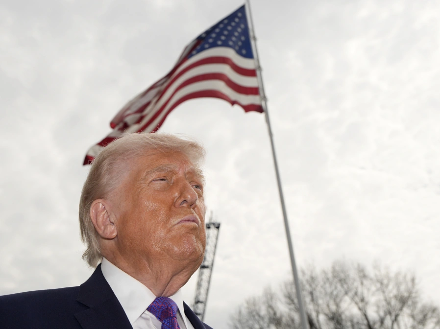 (Foto de ARCHIVO)March 11, 2026, Washington, District Of Columbia, USA: United States President Donald J Trump speaks to the members of the media on the South Lawn of the White House in Washington, DC, USA, before boarding Marine One en route to Hebron, Kentucky on Wednesday, March 11, 2026Europa Press/Contacto/Yuri Gripas - Pool via CNP11/3/2026