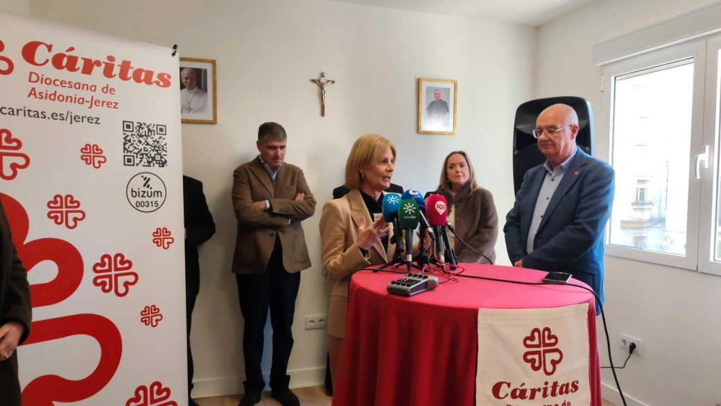 Intervención de la alcaldesa García-Pelayo en la inauguración de la nueva sede de Cáritas de Asidonia-Jerez en calle Corredera