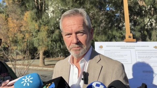 El Puerto de Motril desdobla el vial que va del barrio de Varadero a la Zona de Actividades Logísticas