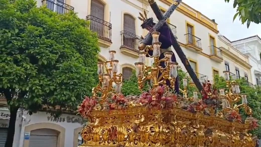 El Señor del Amparo por Larga