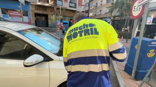 Balance positivo del primer mes del nuevo servicio de limpieza en Motril