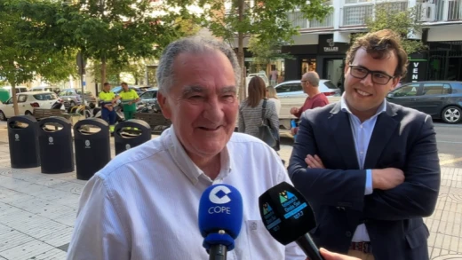 Llegan a Motril las primeras 20 papeleras de 350 del modelo para grandes avenidas