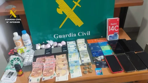 Vídeo de la Guardia Civil entrando a un narcopiso