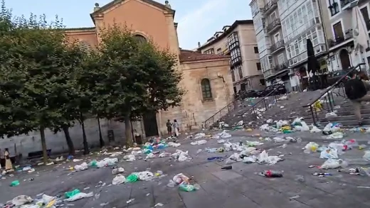 Cañadio lleno de basura