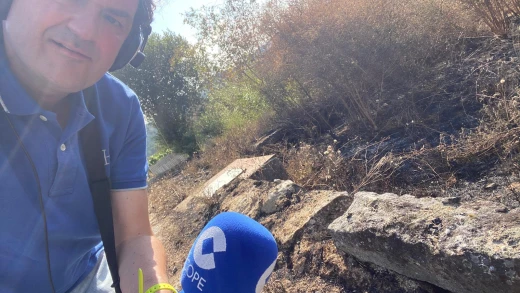 Juan Maceiras, en el incendio de Carballeda de Avia (Ourense)