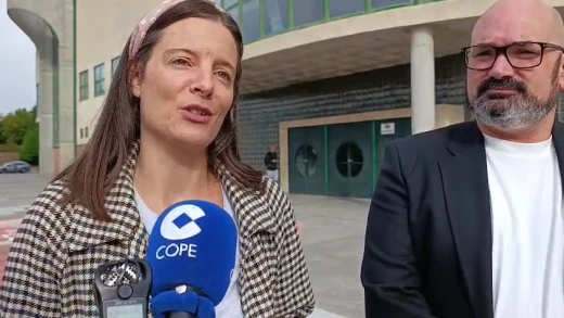 Olaia Rodil e Efrén Castro pedindo televisión galega para Lugo e o Breogán