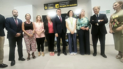 Las autoridades presenten en el acto