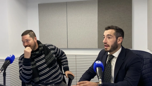 Iván Martínez y Xaime Da Pena, en los estudios de COPE Coruña