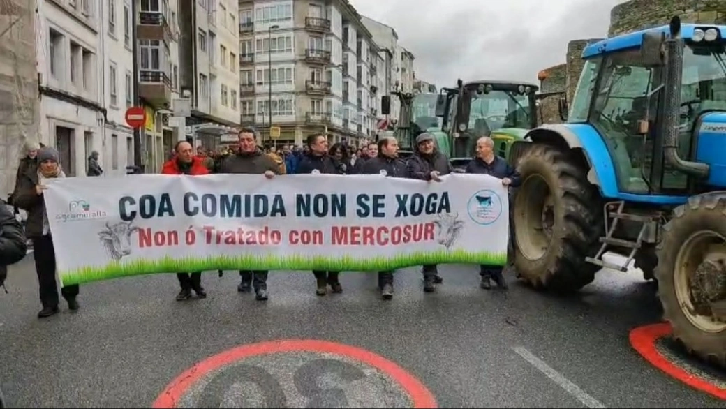 Manifestación tractorada