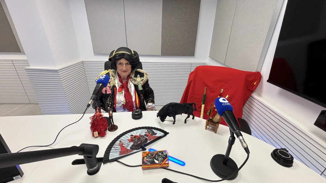 Merceditas explica en COPE cómo eligió y elaboró su disfraz para el Carnaval de 2026