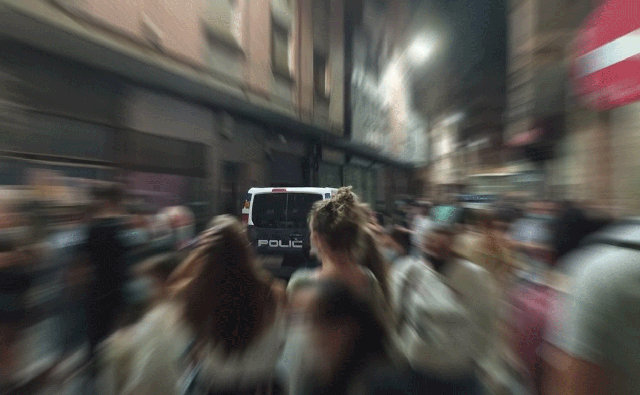 La Policía Nacional, en colaboración con la Policía Local, realiza un dispositivo de inspección y prevención de la delincuencia en la principal zona de ocio nocturno de Palencia